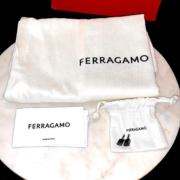 SALVATORE FERRAGAMO EMII 85 T 9 1/2 C NERO VELVIT NIB